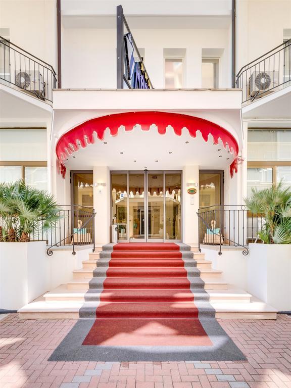 Hotel Manila Lido di Jesolo Ngoại thất bức ảnh