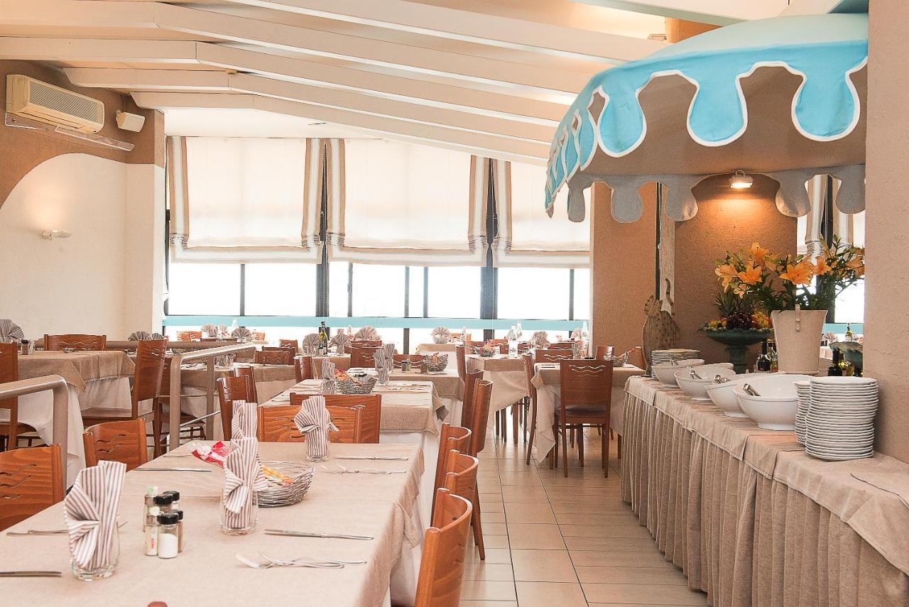 Hotel Manila Lido di Jesolo Ngoại thất bức ảnh
